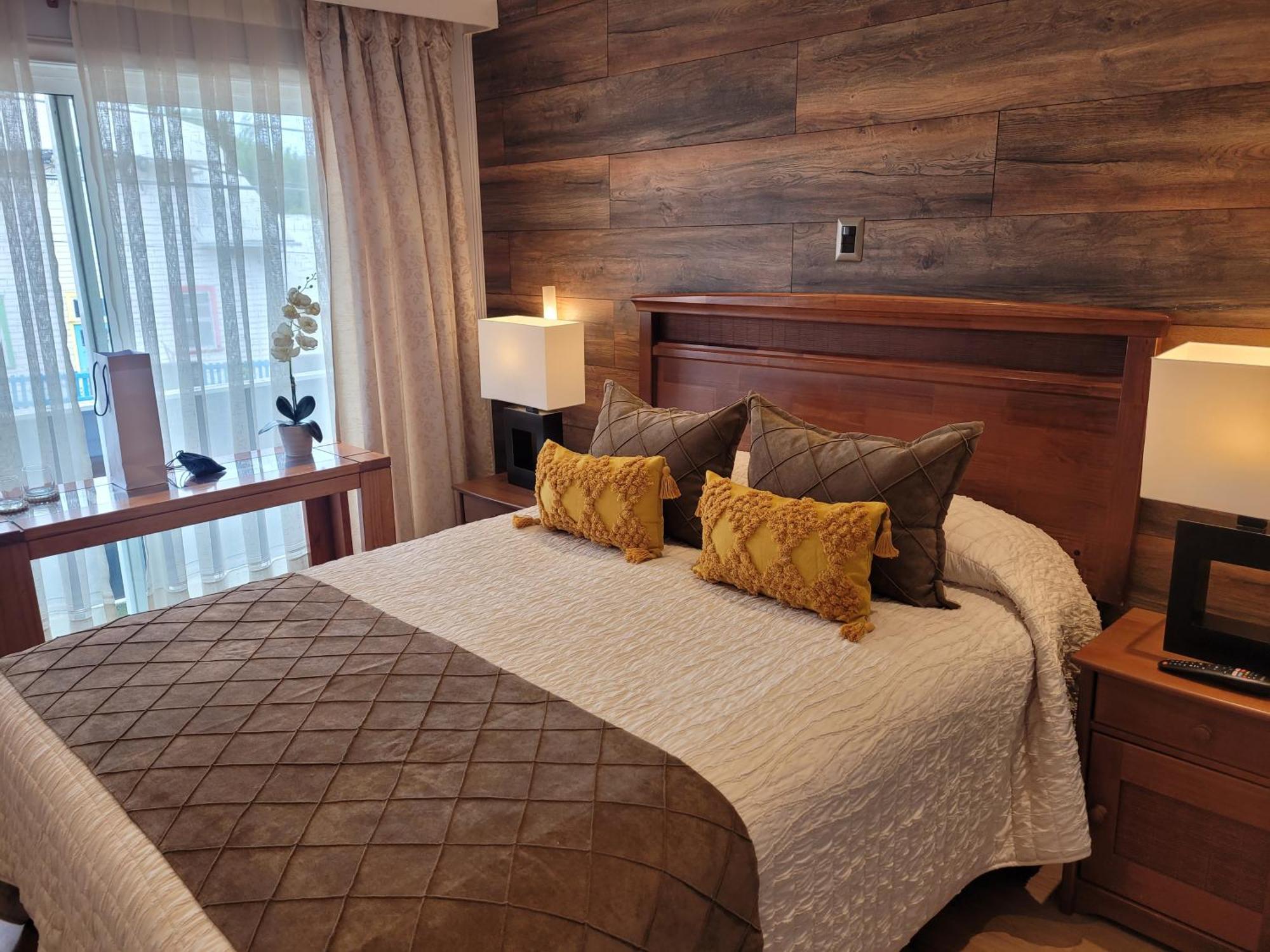 Hotel Puerta Del Lago Пуерто-Варас Екстер'єр фото