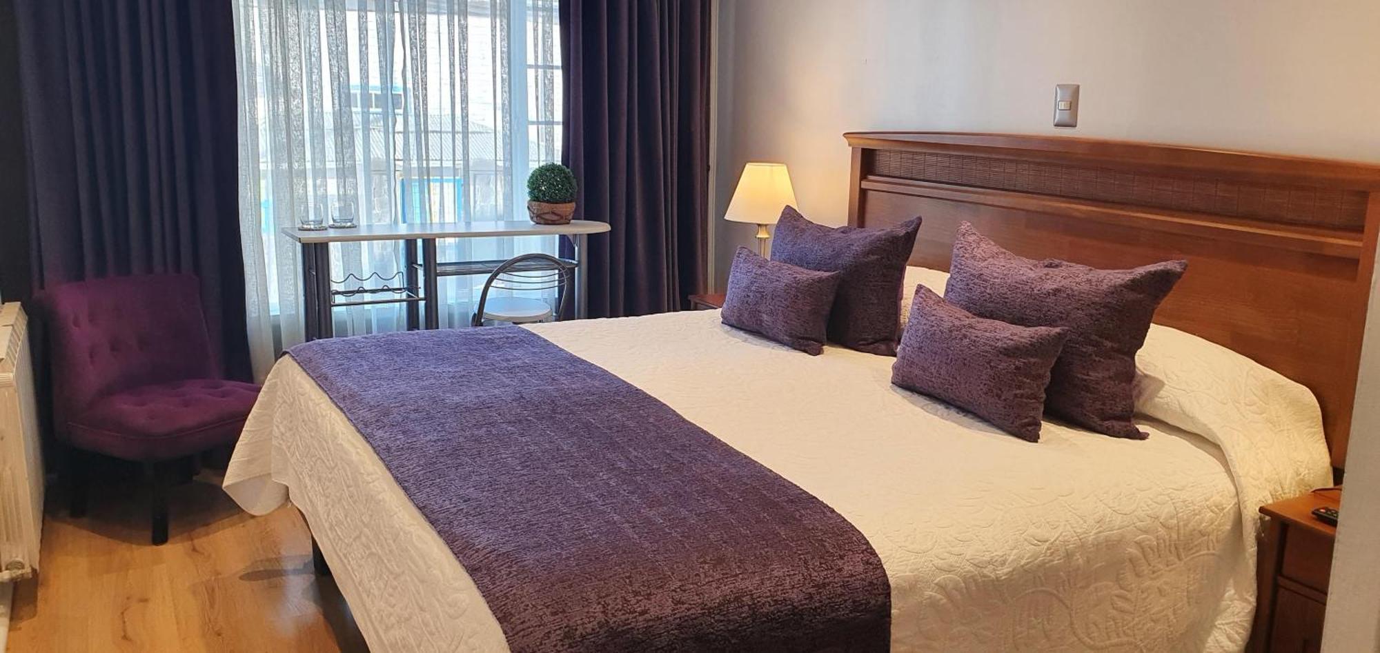 Hotel Puerta Del Lago Пуерто-Варас Екстер'єр фото