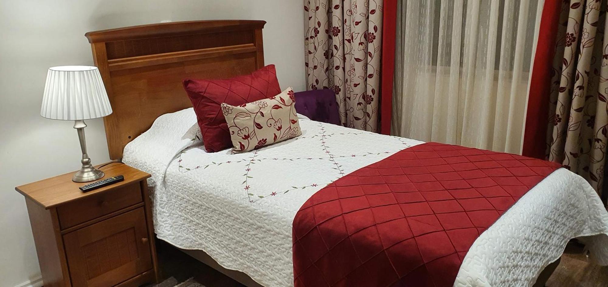 Hotel Puerta Del Lago Пуерто-Варас Екстер'єр фото