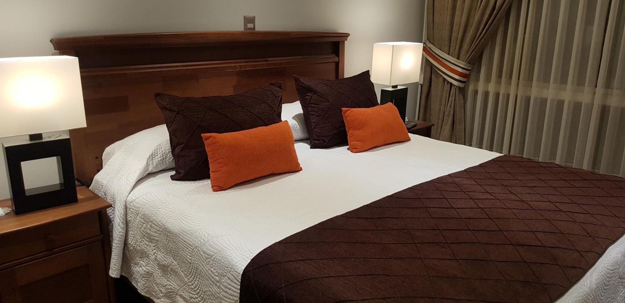Hotel Puerta Del Lago Пуерто-Варас Екстер'єр фото