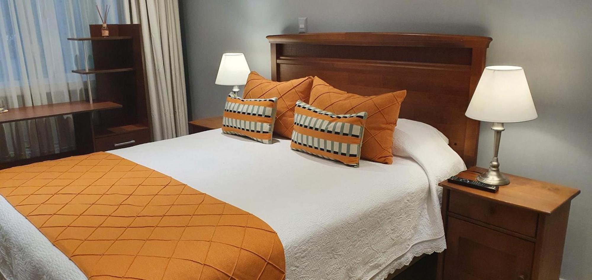 Hotel Puerta Del Lago Пуерто-Варас Екстер'єр фото