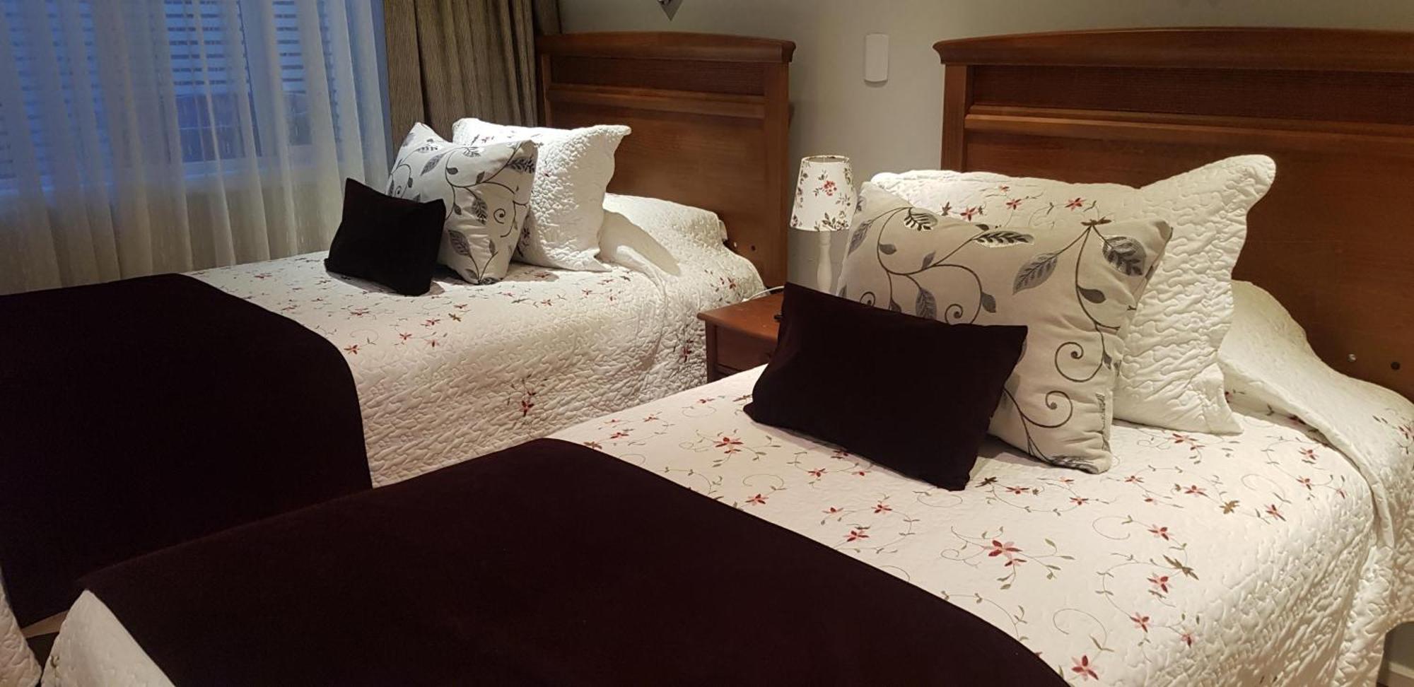 Hotel Puerta Del Lago Пуерто-Варас Екстер'єр фото