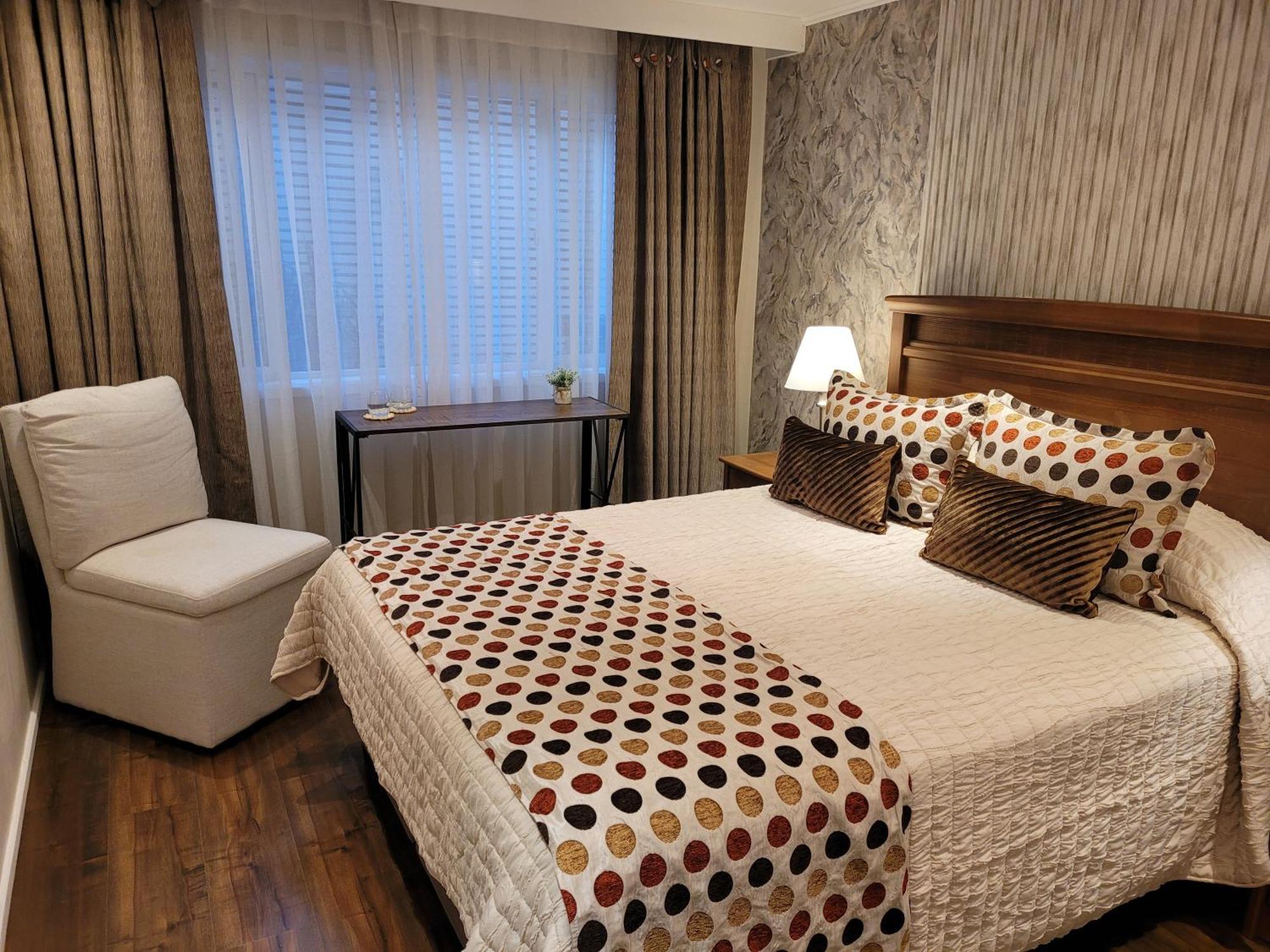 Hotel Puerta Del Lago Пуерто-Варас Екстер'єр фото