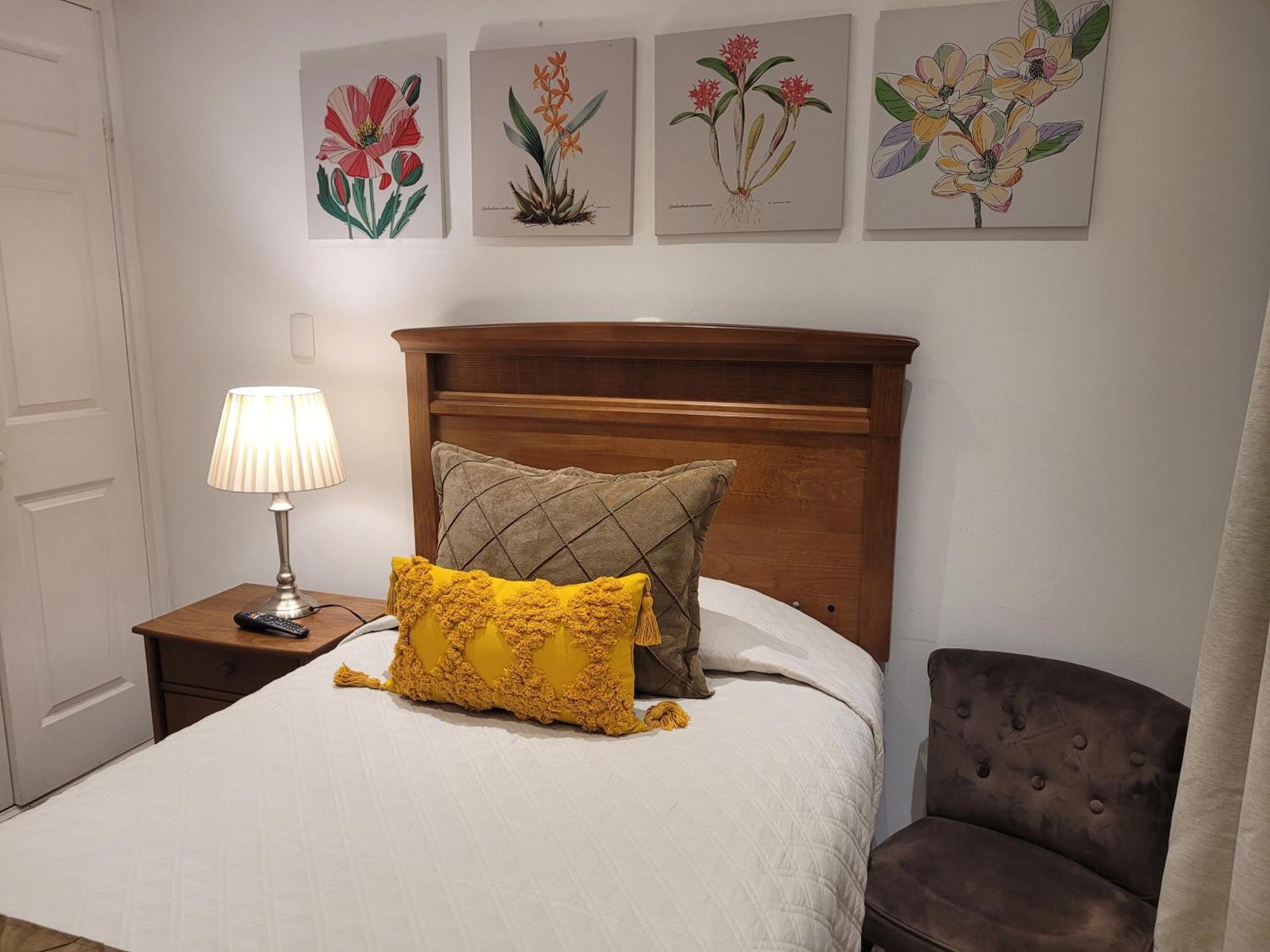 Hotel Puerta Del Lago Пуерто-Варас Екстер'єр фото